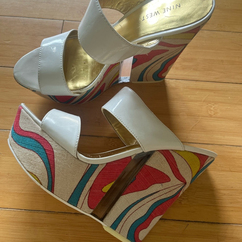 Nine West Retro White Wedges size 7.5 Beautiful - Picture 6 of 8